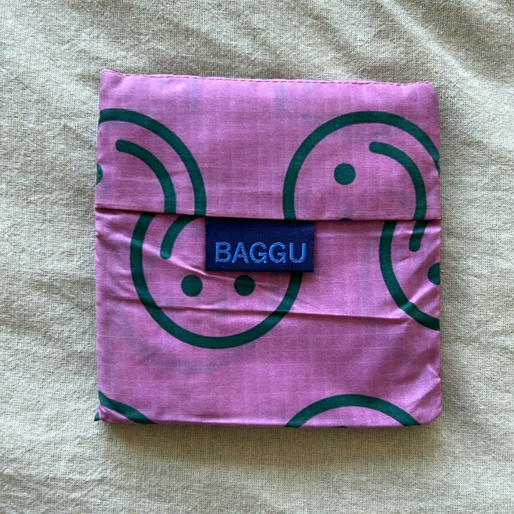 Standard BAGGU - pink smiley